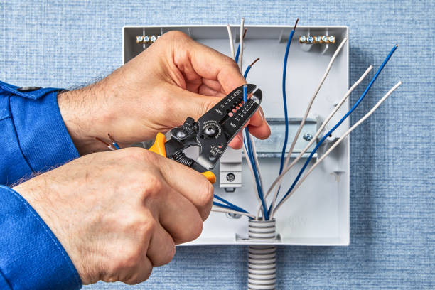 Best Circuit Breaker Installation and Repair  in Jamestown, TN